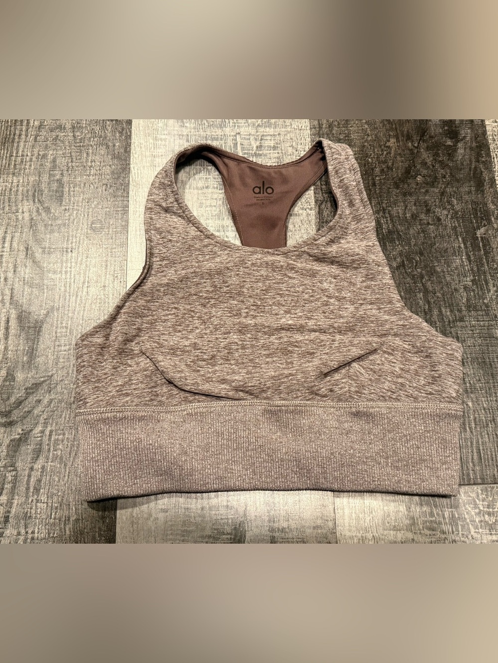 ALO yoga alosoft bra